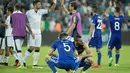 Para pemain Israel terlihat kecewa saat timnya kalah 0-3 dari Italia pada Kualifikasi Piala Dunia 2018 di Stadion Sammy Ofer, Haifa, Selasa (6/9/2016) dini hari WIB. (AFP/Jack Guez)