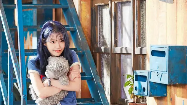 rambut biru