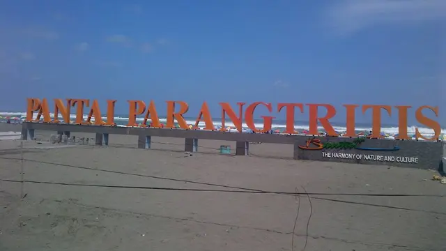 Hati-Hati Padusan di Pantai Parangtritis