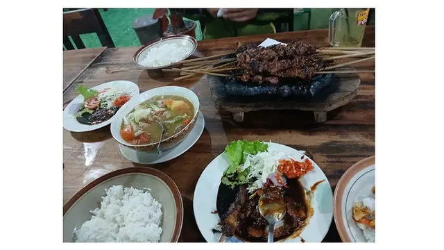 Rekomendasi Warung Sate Legendaris di Salatiga
