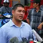 Michael Chan, kakak duo Bali Nine Andrew Chan usai mendatangi Lapas Nusakambangan, Cilacap, Minggu (26/4/2015). Keluarga berharap agar Presiden Jokowi membatalkan pelaksanaan eksekusi mati terhadap Duo Bali Nine. (Liputan6.com/Yoppy Renato)