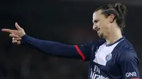 ANGKAT BICARA - Presiden AC Milan, Adriano Galliani, angkat bicara mengenai rumor ketertarikan klubnya kepada Zlatan Ibrahimovic. (Football-Italia)