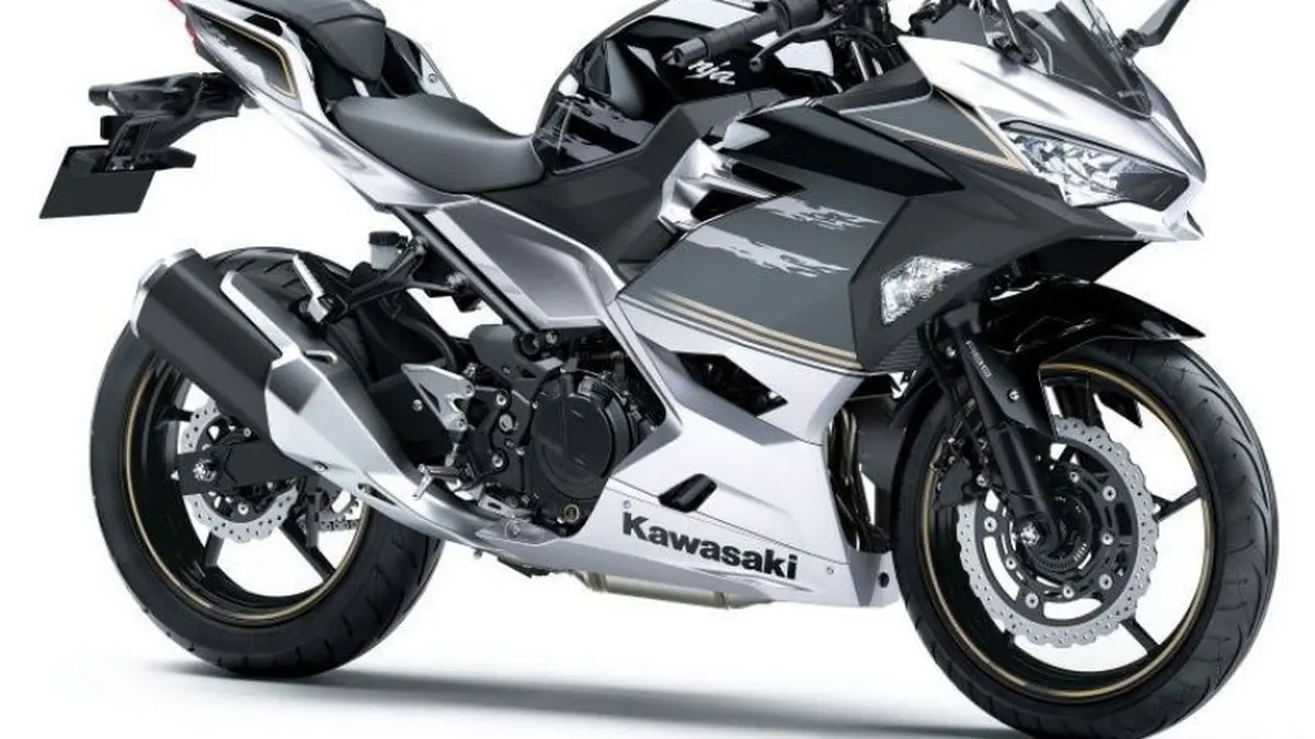 Harga Motor Ninja 250 dan ZX 25R Terbaru 2020 Hot Liputan6
