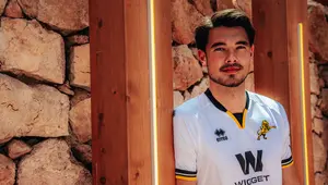 Elkan Baggott Resmi Tinggalkan Ipswich, Gabung Millwall Secara Permanen