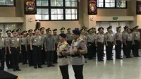 Kapolri Jendral Tito Karnavian memimpin jalannya serah terima jabatan (Sertijab) Komandan Korps (Dankor) Brimob dan Kapolda Kalimantan Tengah di Gedung Rupatama Mabes Polri, Jakarta Selatan, Rabu (7/8/2019).
