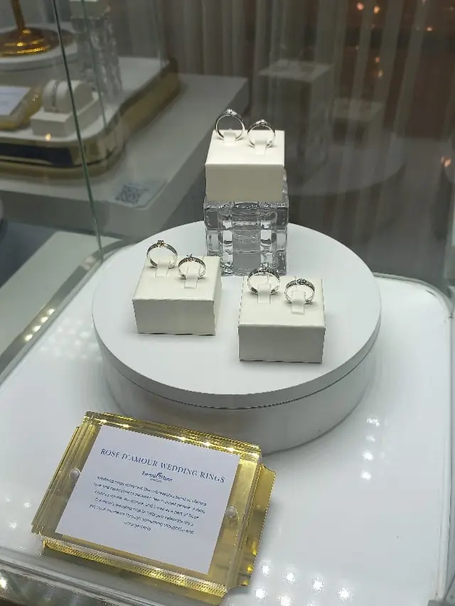 Melihat Keindahan Berlian Eternal Flame di Dunia dari Merek Perhiasan Lokal