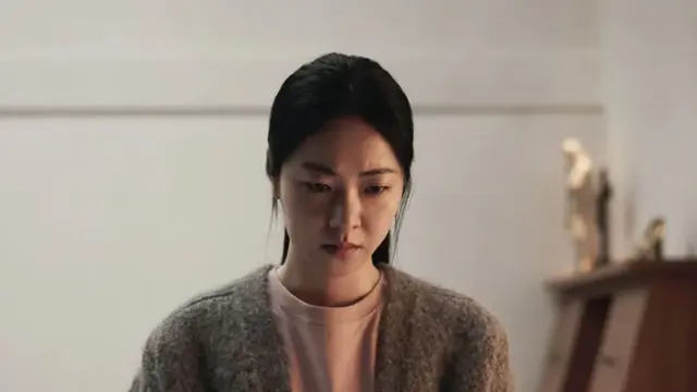 Jadwal Tayang dan Sinopsis 'THE PRIESTS 2: DARK NUNS', Dibintangi Song Hye Kyo dan Jeon Yeo Been (credit: https://www.instagram.com/zipcinema/)