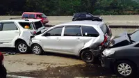 5 Mobil Tabrakan Beruntun di Tol Purbaleunyi, Macet Mengular 4 Km