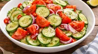 Resep Salad Mentimun Tomat Bawang Merah, Cocok Disantap saat Cuaca Panas
