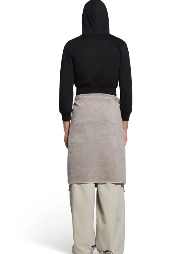Rok Handuk Balenciaga. Dok. Balenciaga