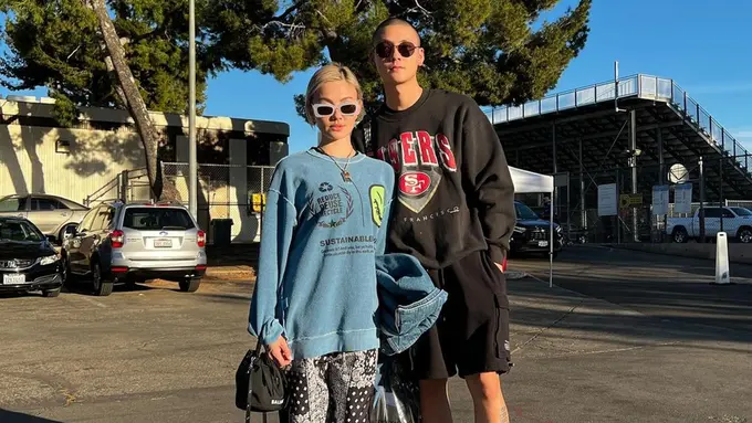 Momen kebersamaan Agnez Mo dan Adam Rosyadi, Makin Mesra