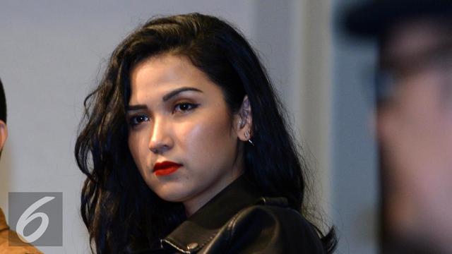 Diam Diam Dinda Kanyadewi Sudah Punya Anak Showbiz Liputan6 Com