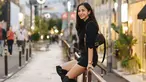 Kirana Larasati mulai membagikan momen liburannya di Negeri Sakura mulai 25 Oktober lalu. Dalam caption, single mom satu anak itu mengungkapkan perjalanannya kali ini merupakan solo traveling. Meski begitu, ia mengaku tidak masalah dan tampak bahagia menikmati waktu sendirinya. (Liputan6.com/IG/@kiranalarasati)