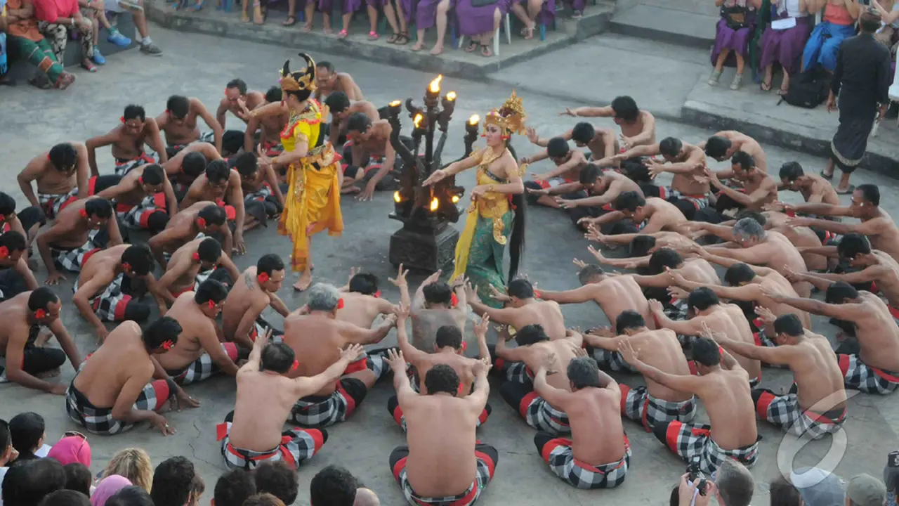 Mitos Di Balik Tari Kecak yang Mendunia