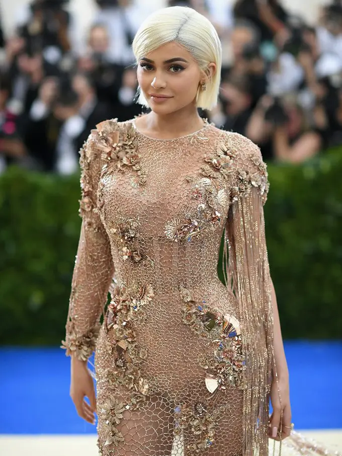 [Bintang] Kylie Jenner di Met Gala 2017