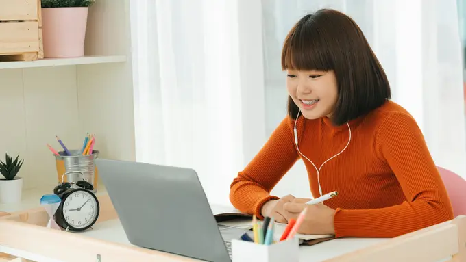 Didukung Kemenparekraf, IDCamp Jadi Wadah Mempersiapkan Developer Muda Andal Bersertifikat Global