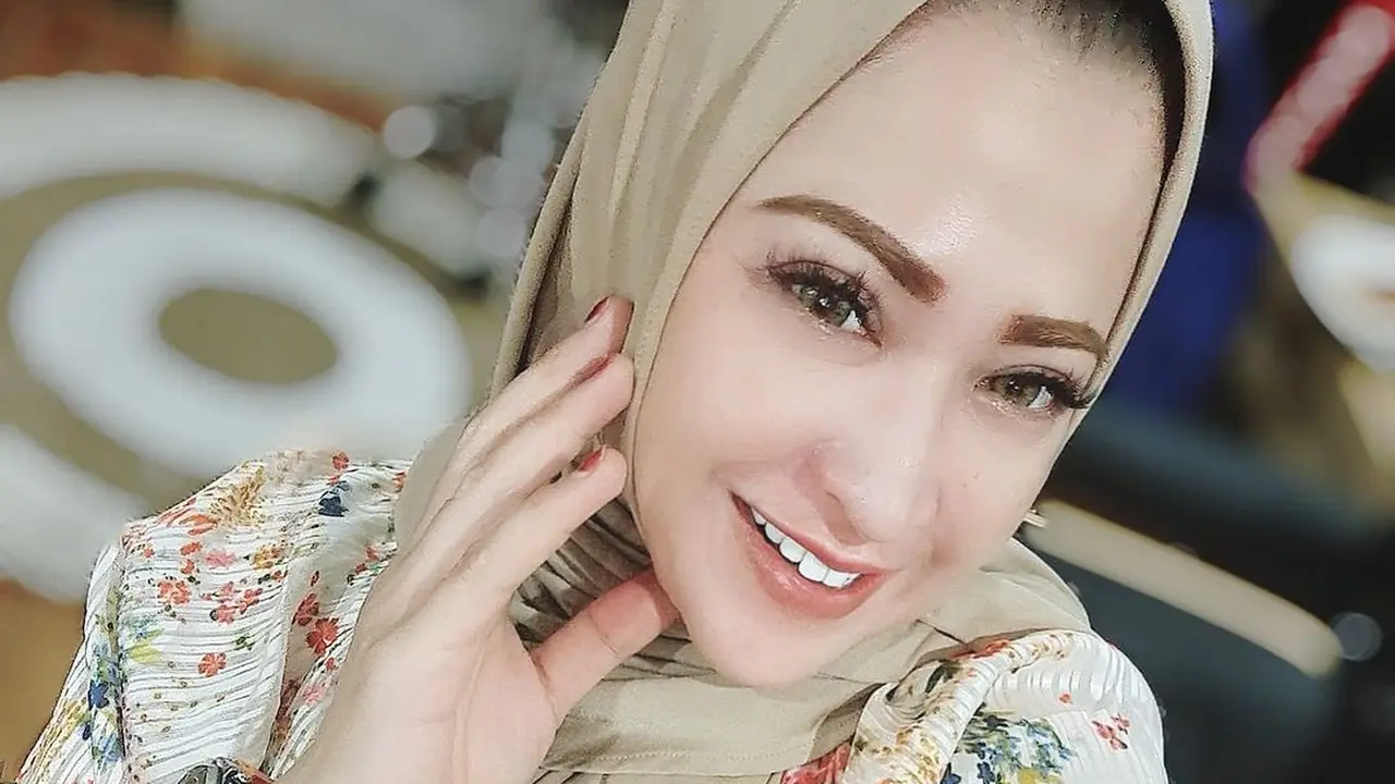Neng Wirdha (https://www.instagram.com/p/Ciuqlv5ra9x/)
