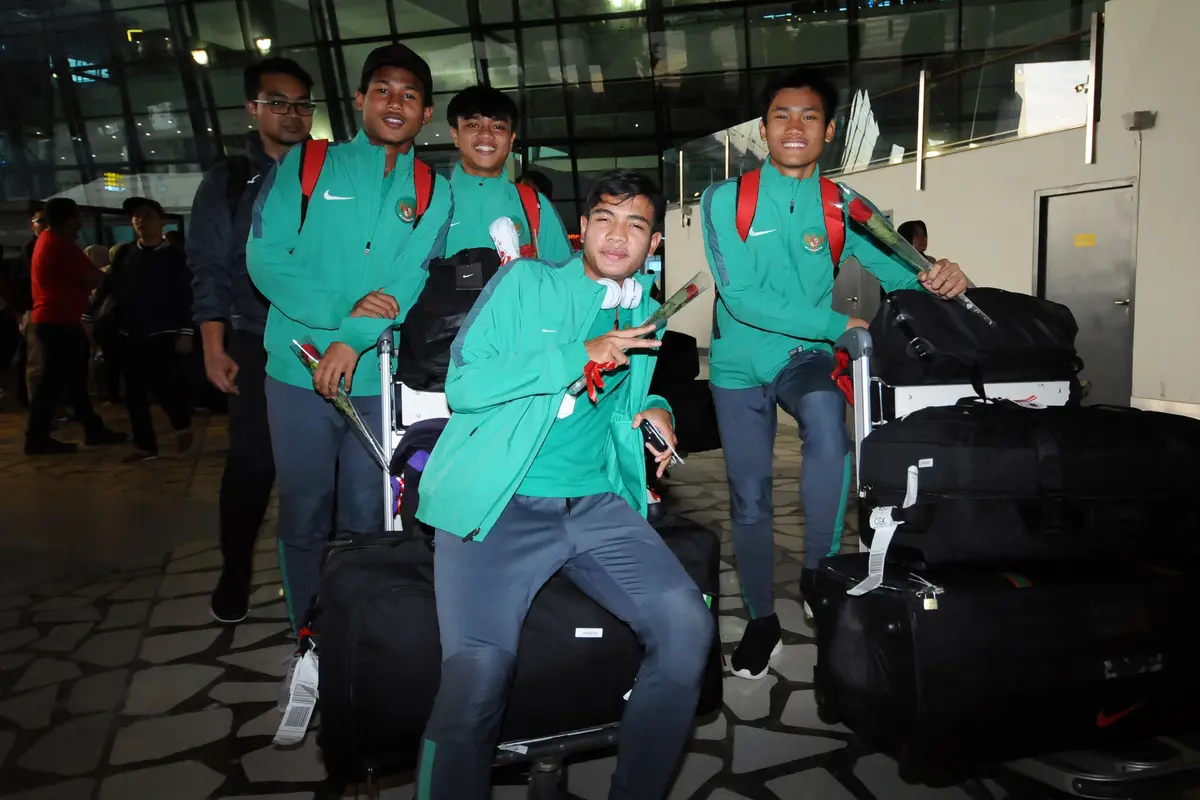 Bawa Pulang Piala Jenesys, Timnas Indonesia U-16 Disambut Menpora