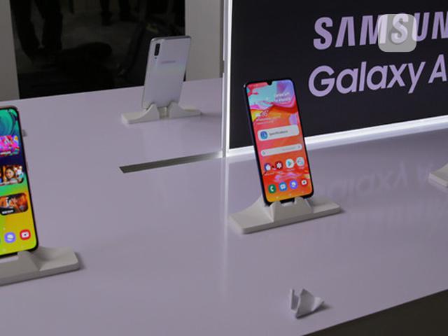 Cara Menggunakan Usb On The Go Otg Pada Smartphone Atau