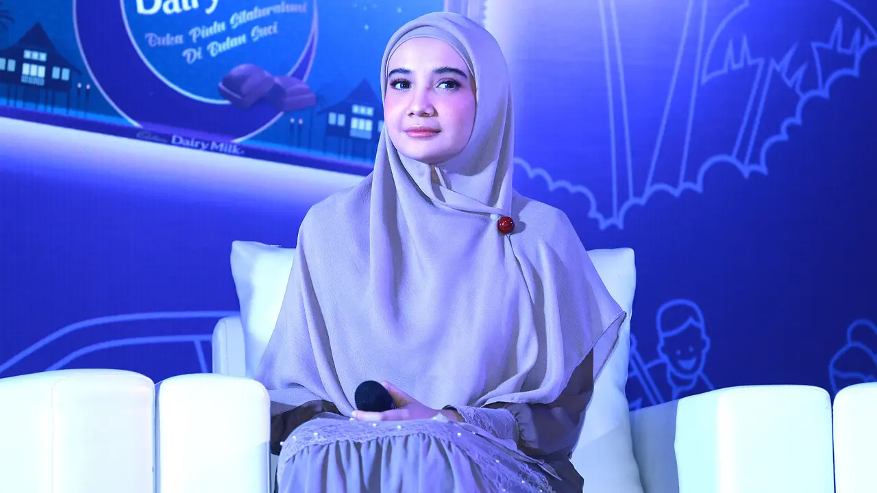 [Fimela] Zaskia Sungkar