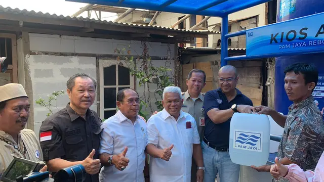 PAM JAYA meresmikan tujuh Kios Air di Muara Angke, Jakarta Utara, pada Selasa, (8/11/2022).