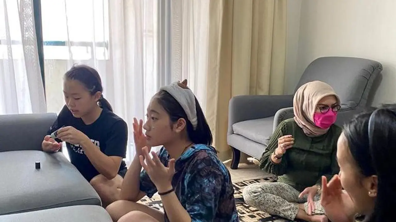 Wushu Indonesia melibatkan penata rias artis untuk membantu atlet yang akan berlaga di SEA Games 2021