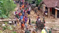 Longsor di Banyumas, Jawa Tengah menyebabkan lima korban jiwa. (Foto: Liputan6.com/Basarnas)