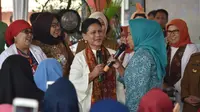 Ibu Negara Iriana Jokowi di Palembang. (foto: Biro Pers Setpres)