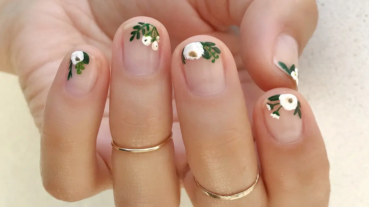 Kuku Lebih Cantik dengan Tren Manicure 2019