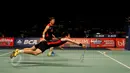 Ganda putra Korsel, Shin Baek Choel/Ko Sung Hyun mengembalikan kok ke Fu Haifeng/Zhang Nan asal Tiongkok di final BCA Indonesia Open 2015 di Jakarta, Minggu (7/6/2015). Shin Baek Choel/Ko Sung Hyun menang 21-16,16-21,21-19. (Liputan6.com/Andrian M Tunay)