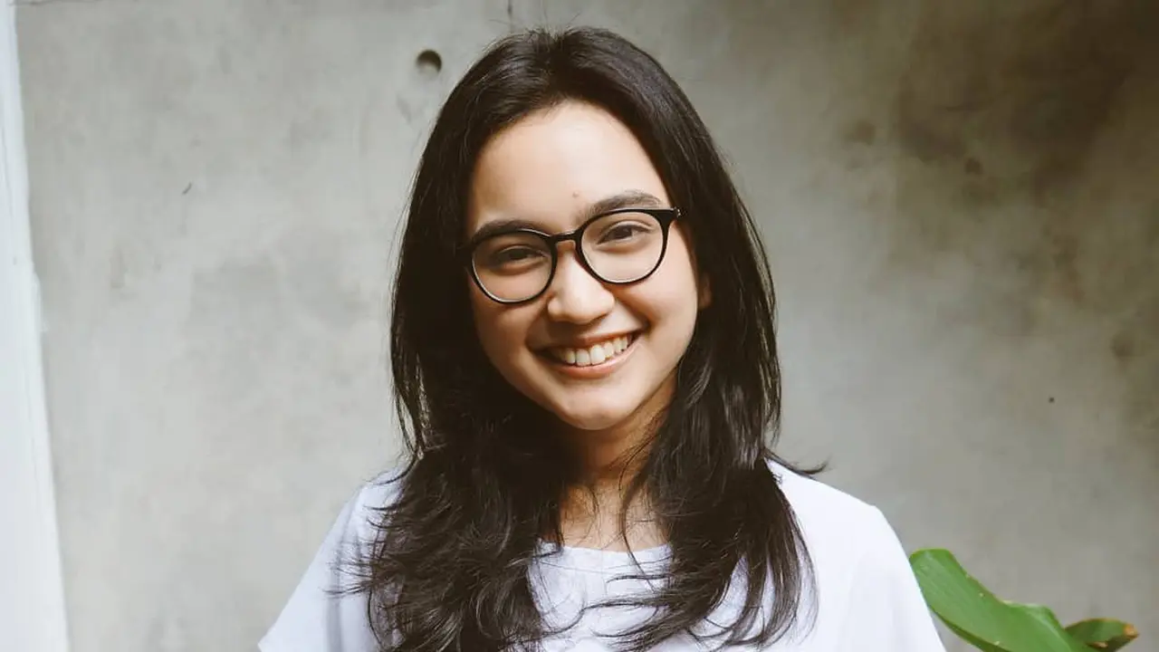 [Bintang] Rachel Amanda