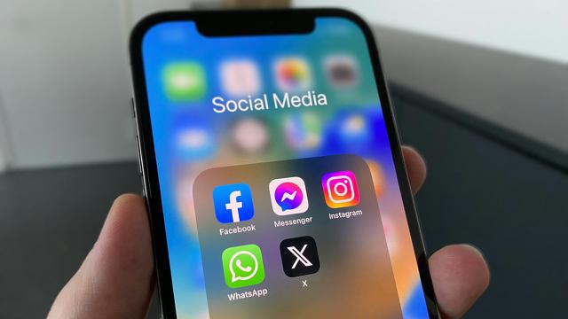 Ilustrasi platform medsos X