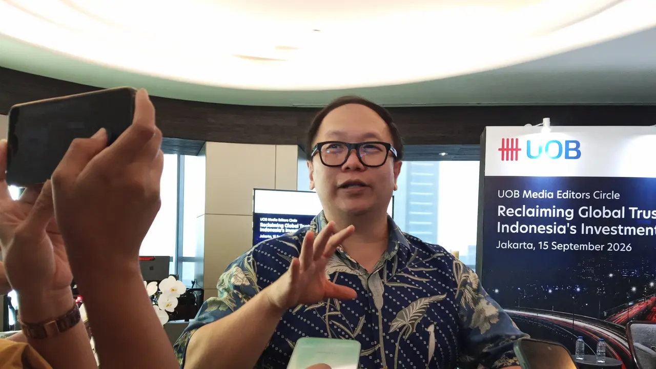 ASEAN Economist & Senior Vice President Global Economics and Markets Research UOB Indonesia, Enrico Tanuwidjaja