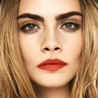 Tidak hanya Cara Delevingne, Inggris masih punya ketersediaan model-model cantik.