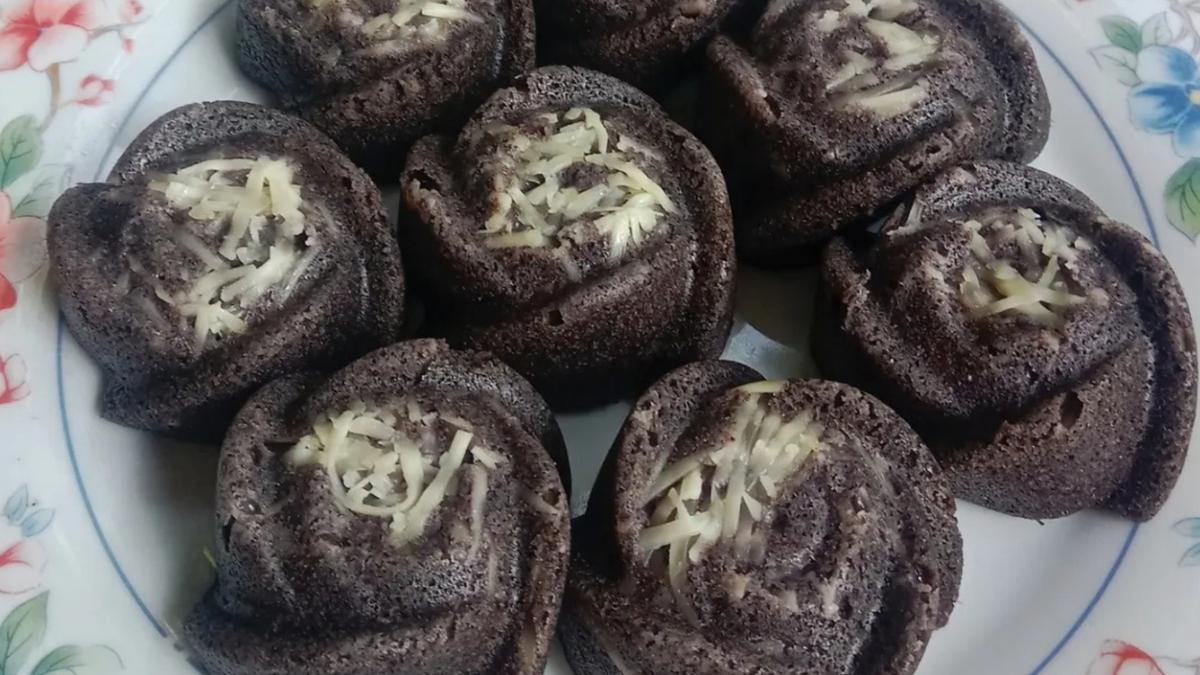 Resep Bolu Ketan Hitam Keju Lumer yang Viral, Bisa Jadi Bekal Camilan Anak