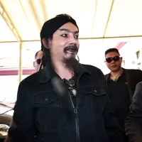 Foto pemanggilan perdana Limbad yang di duga melakukan pencurian curanmor (Deki Prayoga/bintang.com)