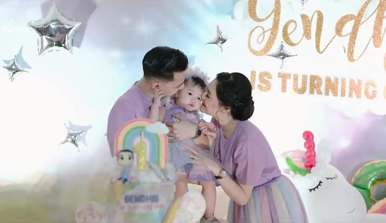 (Instagram/nellakharisma)