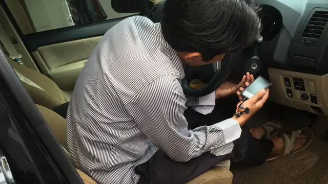 GPS Pelacak Kendaraan Buatan Lokal Dijual Murah