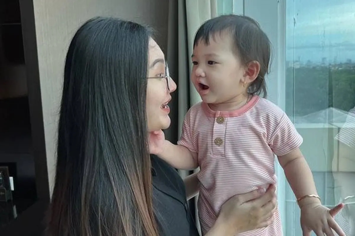 [Fimela] Gendhis Geona Madaharsa