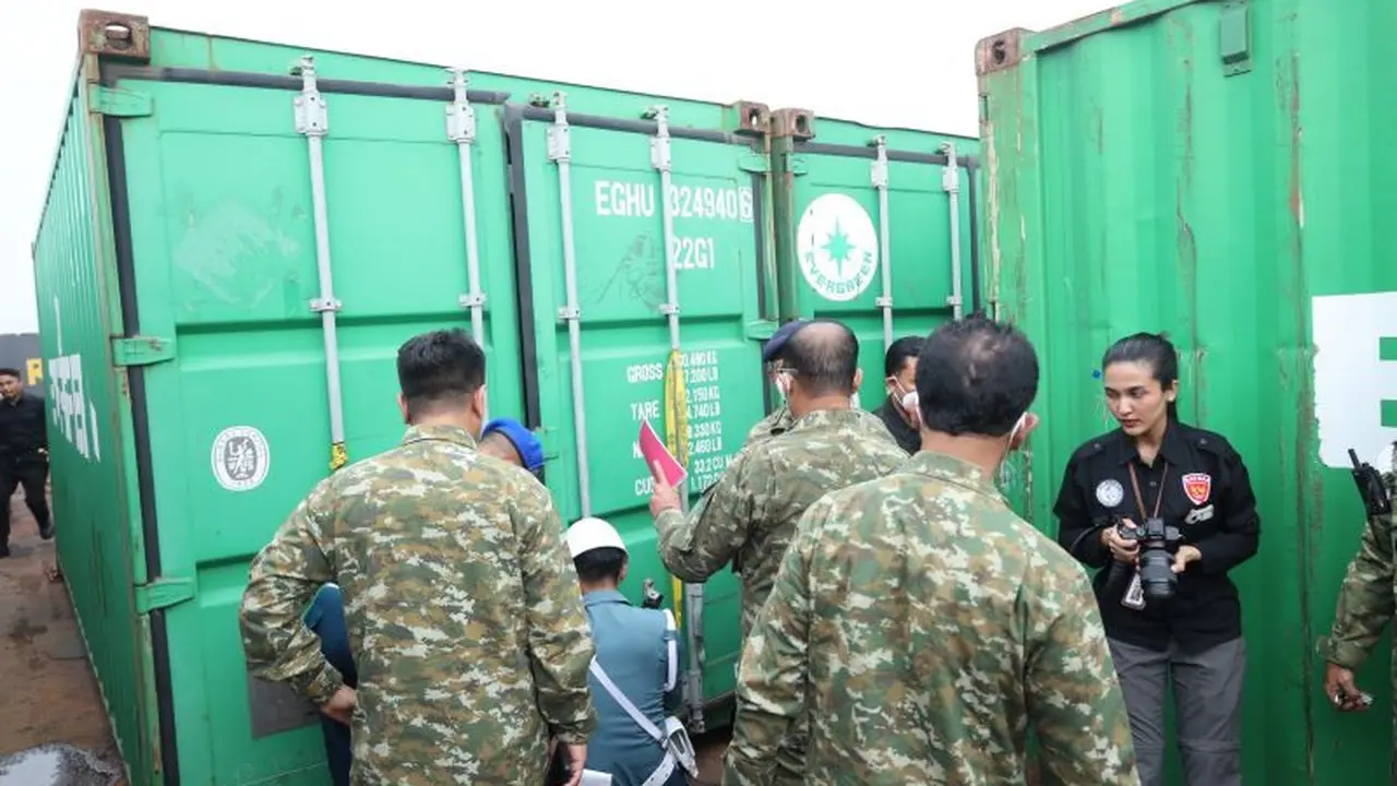 TNI Bongkar Penyelundupan Mineral Radioaktif di Batam