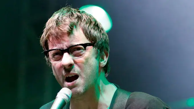 [Bintang] Graham Coxon