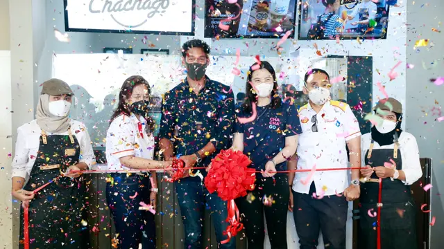 Richard Kyle saat  grand opening cabang baru Chachago