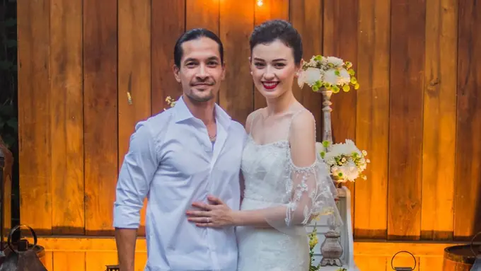 [Fimela] Edward Akbar dan Kimberly Ryder