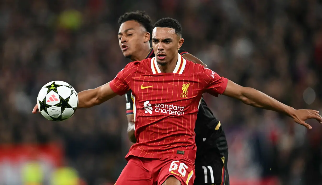 Meski tampil dominan, Liverpool kesulitan membongkar pertahanan Bologna yang tampil rapat. (Paul ELLIS/AFP)