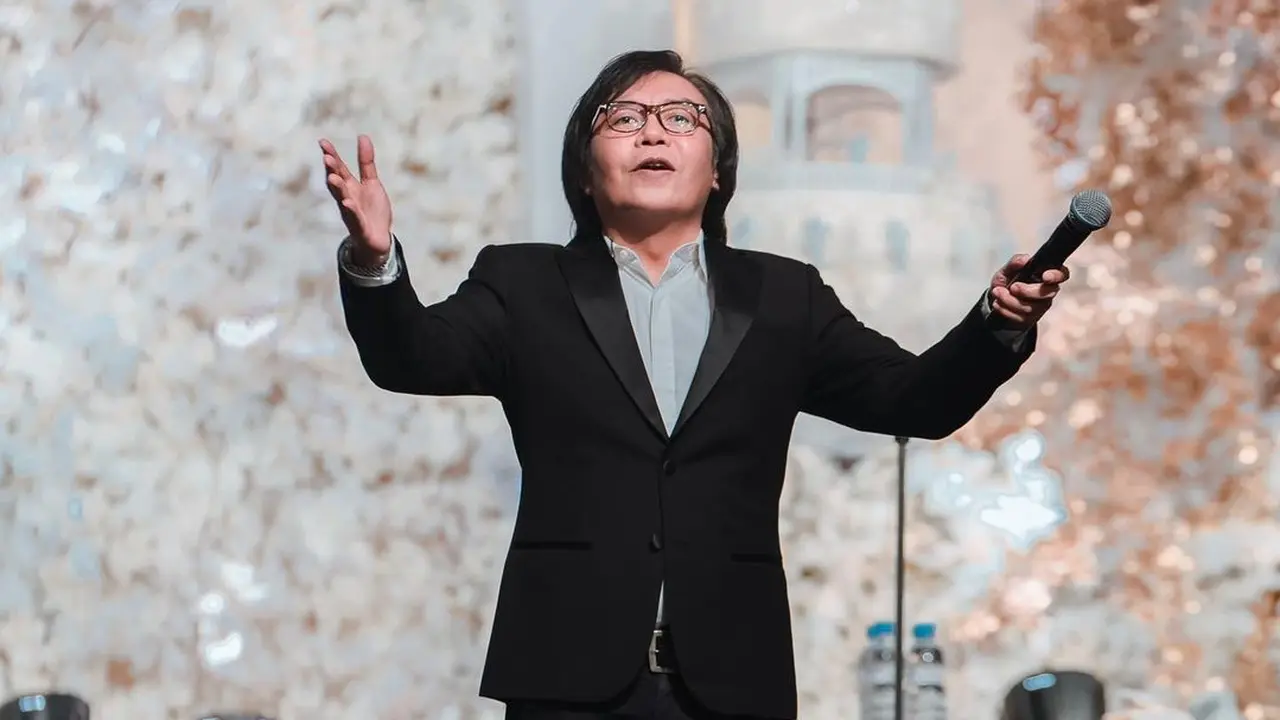 Ari Lasso.