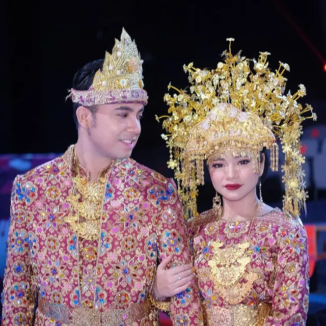 6 Potret Rara dan Gunawan LIDA Pakai Baju Adat, Bak Pasangan Pengantin