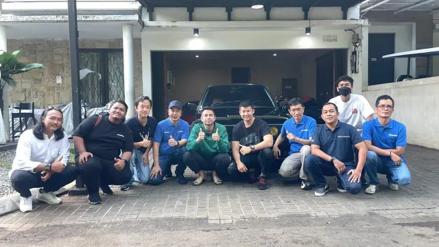 Raffi Ahmad Memilih BMW seri 3 E30
