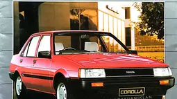 Toyota Corolla generasi kelima atau akrab disebut di Indonesia dengan nama "Corolla GL". (Source: Instagram/@rayuaniklan)