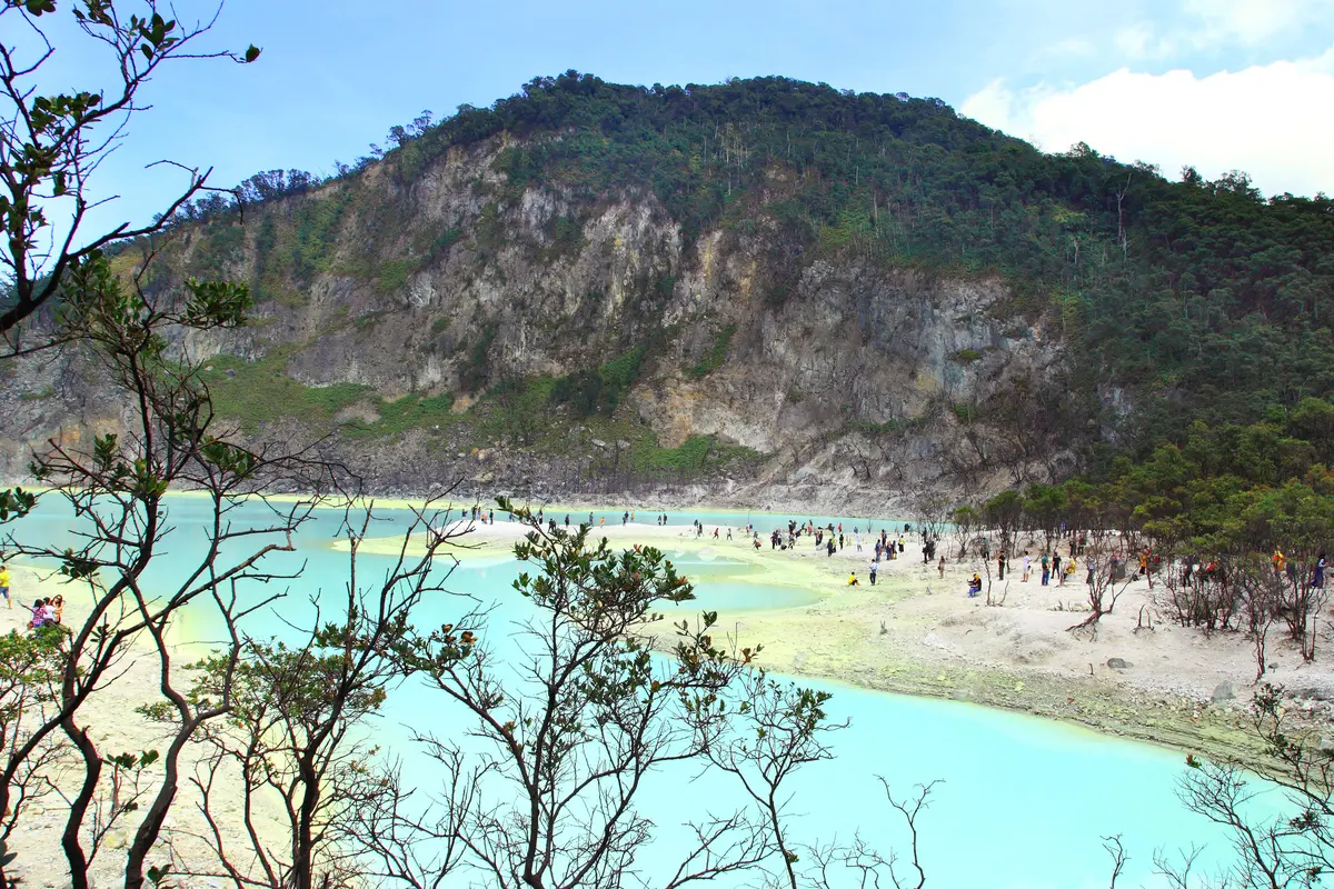 Kawah Putih Ciwidey Bandung Selatan