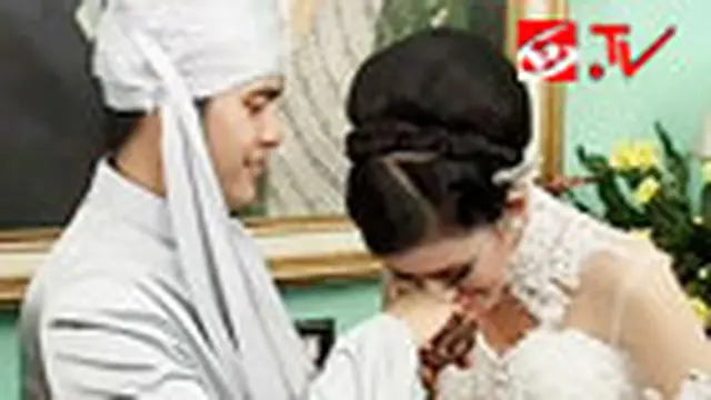 Fairuz-Galih Ginanjar Resmi Suami Istri